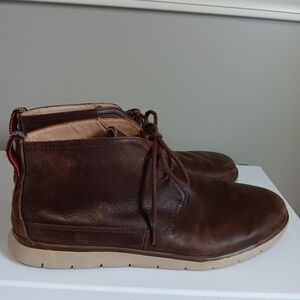 UGG CHUKKA BOOT Men's Size 12 Treadlite Energ Waterproof Dessert Brown Leather